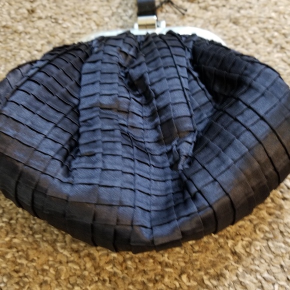 Ben de lisi navy purse small bag - Picture 2 of 8